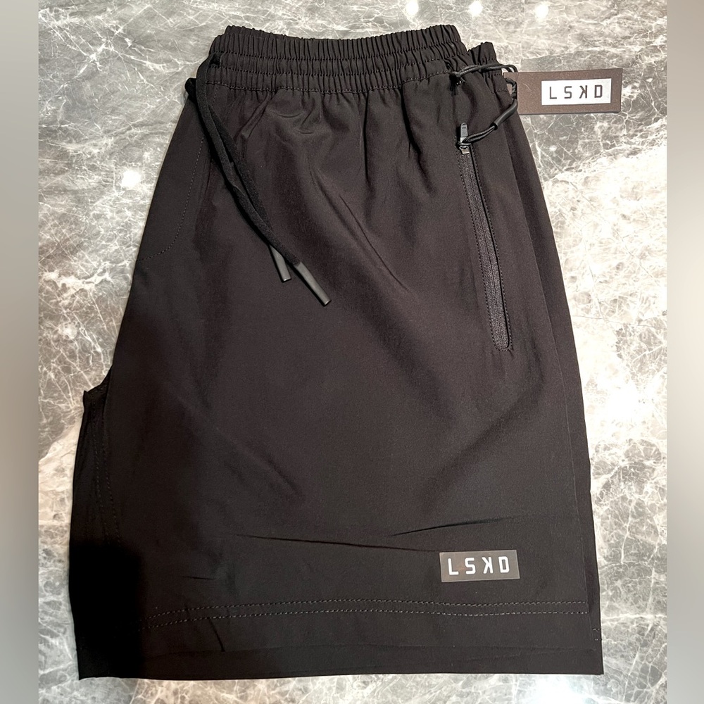 Men’s LSKD Rep Short Large.
